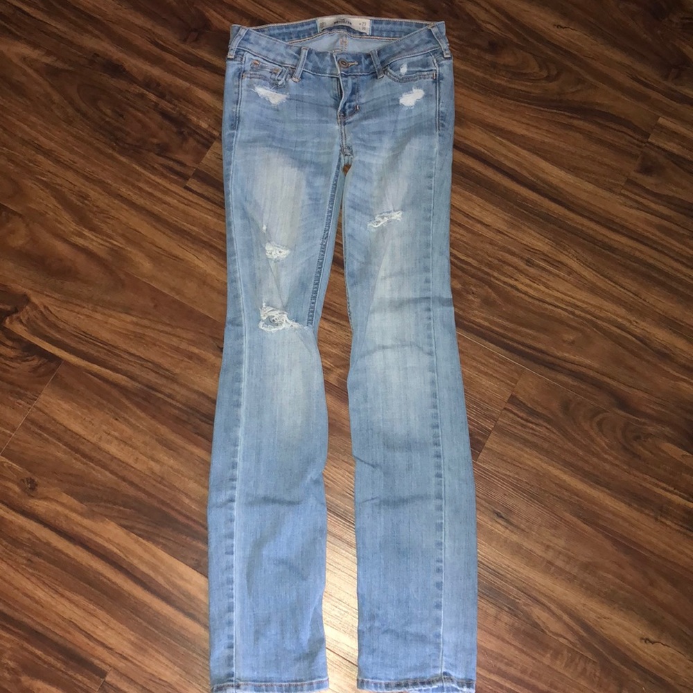 cute jeans.